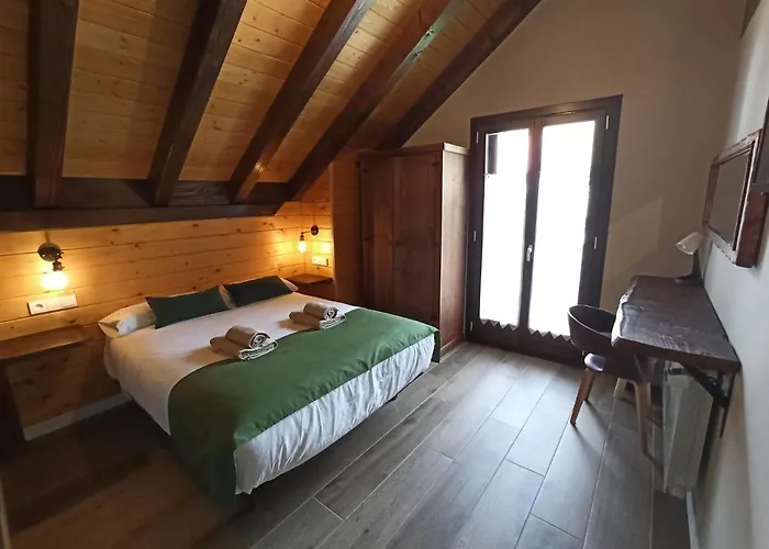 Casa Rural ElurkoiaCasa Rural